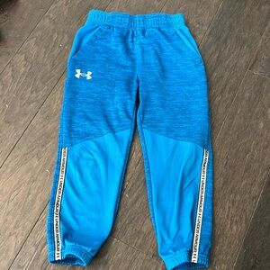 Under armor joggers size 5